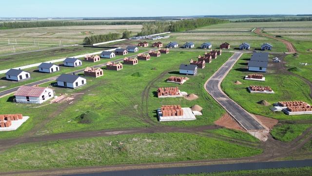 Общий вид над посёлком смотреть онлайн
