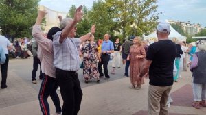 Танцы в парке Победы 29.06.25.