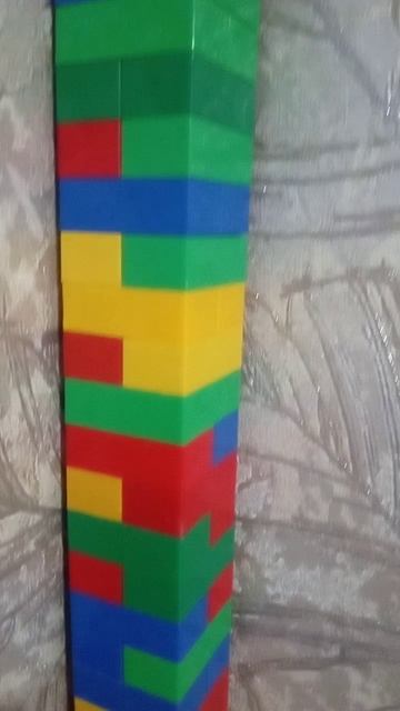 Башня из LEGO до потолка! смотреть онлайн