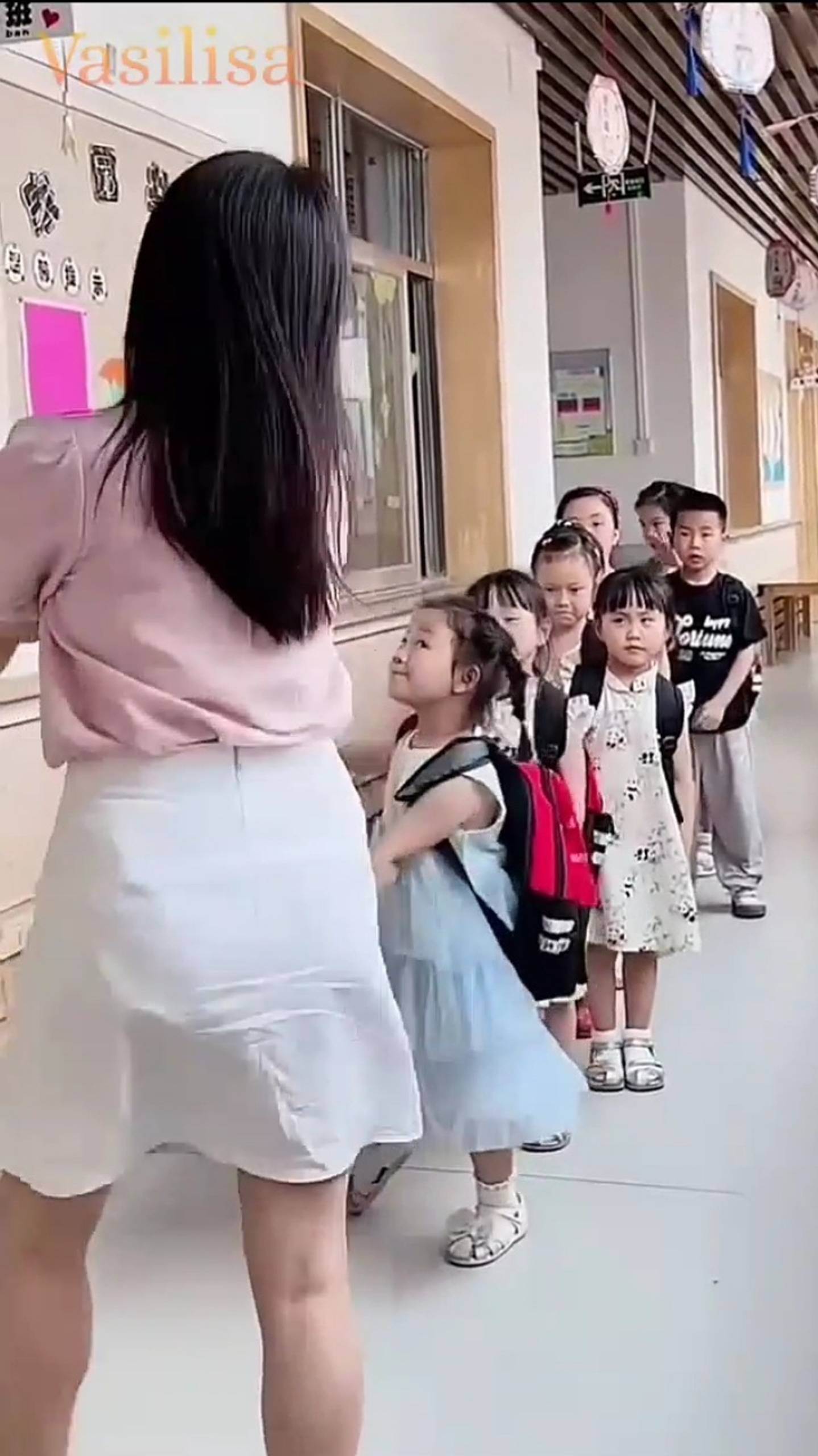 Дети 🥰 Танцы 😊 смотреть онлайн