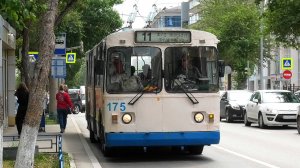Троллейбус Екатеринбурга ЗиУ-682Г [Г00] борт. №175 маршрут №11 на остановке "Карла Маркса"