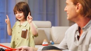 Набор игрушечных музыкальных инструментов для детей