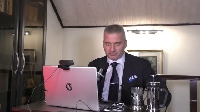 Великий эксперимент, часть 2 // беседа Михаила Левина с Александром Бобылёвым смотреть онлайн