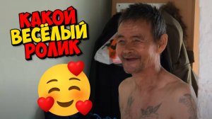 СОСЕДИ ПОДАРИЛИ СВИСТУНУ ТРУСЫ , ЧТОБ НЕ СВЕТИЛ СВОИ  ..............