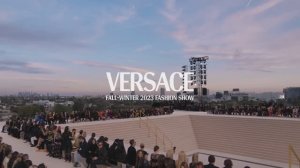 Показ коллекции Versace осень-зима 2023-2024