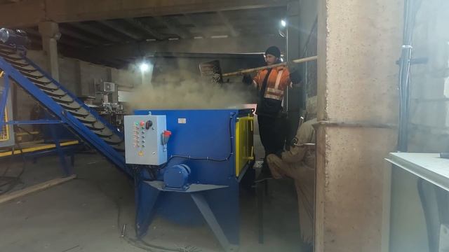 Пуско-наладочные работы полуавтоматического вибропресса "Рифей- Полюс" в п. Алексеевское. смотреть онлайн