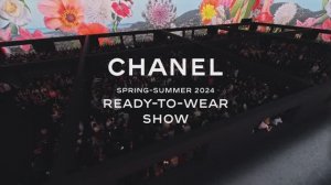 Показ коллекции Chanel весна-лето 2024