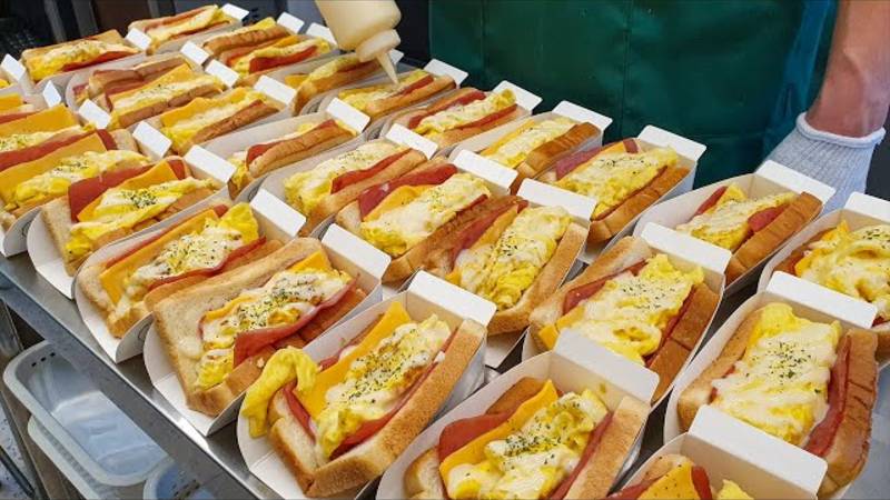 Всего $1 за тост?! Корейская уличная еда, покорившая тысячи! #чтоедят смотреть онлайн