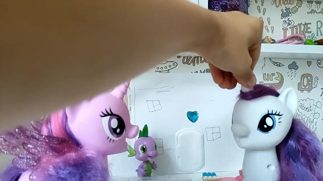 мама купи пони !!!!!!