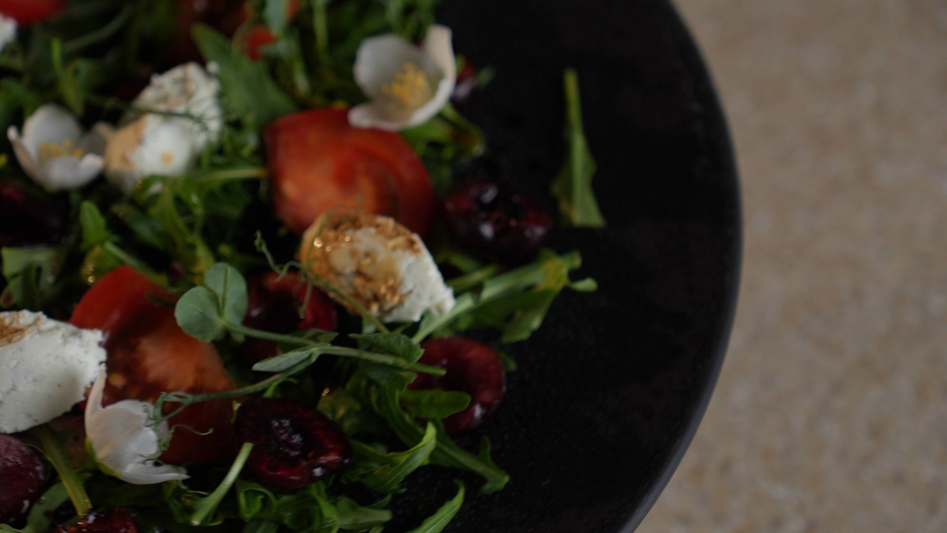 Салат с черешней смотреть онлайн