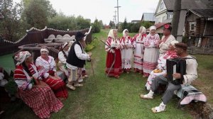 Ансамбль «Любушка» (г. Вятские поляны, Кировская обл.)_Деревенские пересуды (Фольклорная сценка)