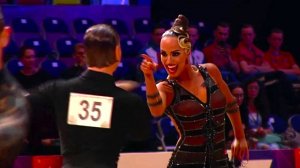 Спортивные бальные танцы. Чемпионат мира. 1/4 финала. ЧАЧА!!