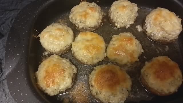 Фаршированные шампиньоны в духовке смотреть онлайн