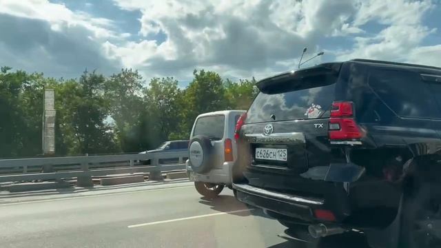 Летние пробки Владивостока смотреть онлайн