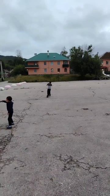 я научился кататься на электросамокате! смотреть онлайн