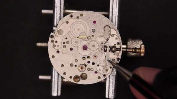 Часы Ракета с вечным календарём