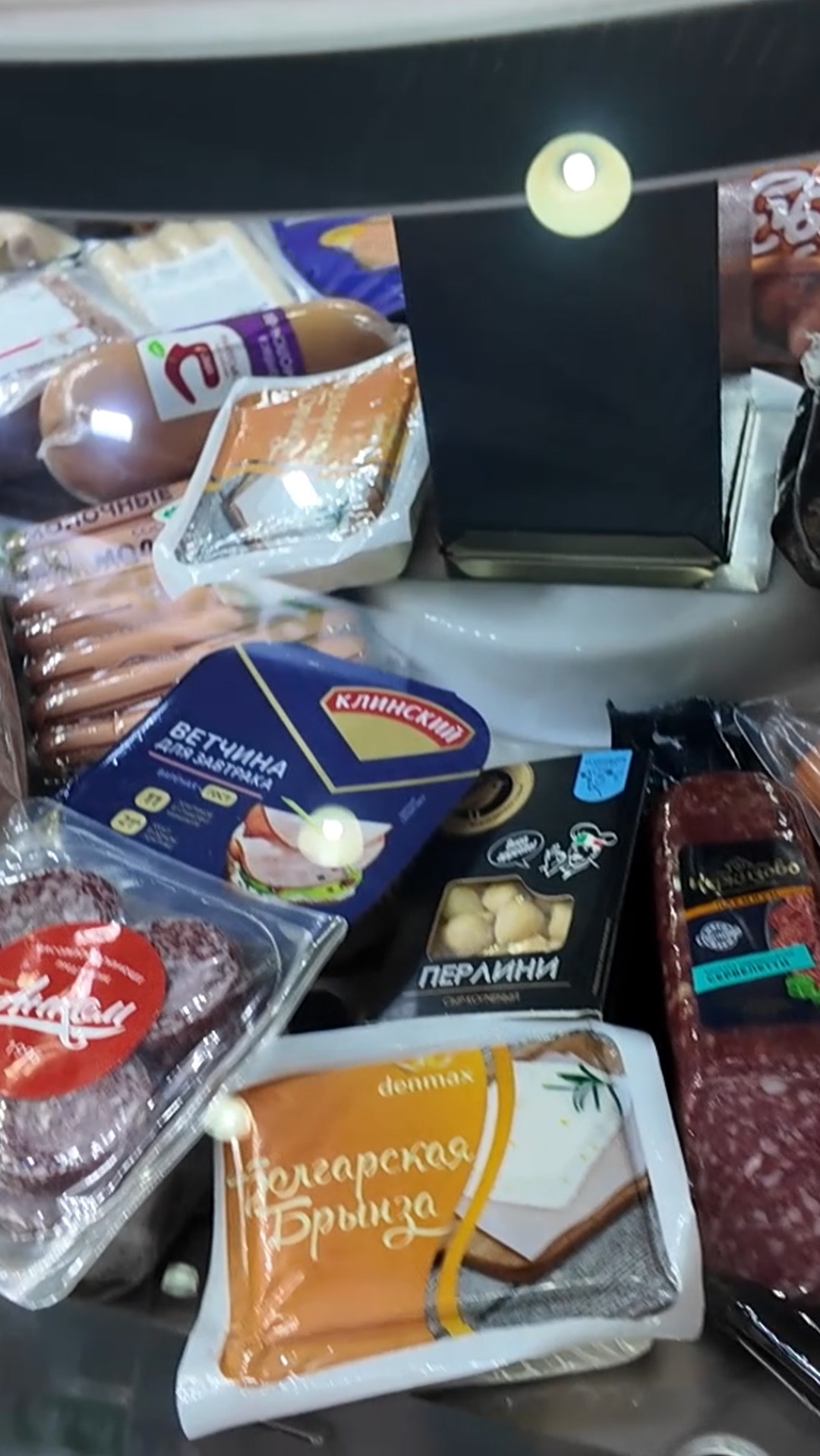 Variovac Oprimus 50 — термоформер, вызывающий интерес у профессионалов.