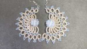 Фриволите серьги полумесяцы. Часть 2