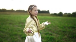 Алевтина Макаревич (г. Реутов, Московская обл.)_Во саду ли, в огороде