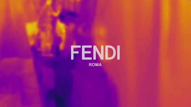 Показ мужской коллекции Fendi весна-лето 2023