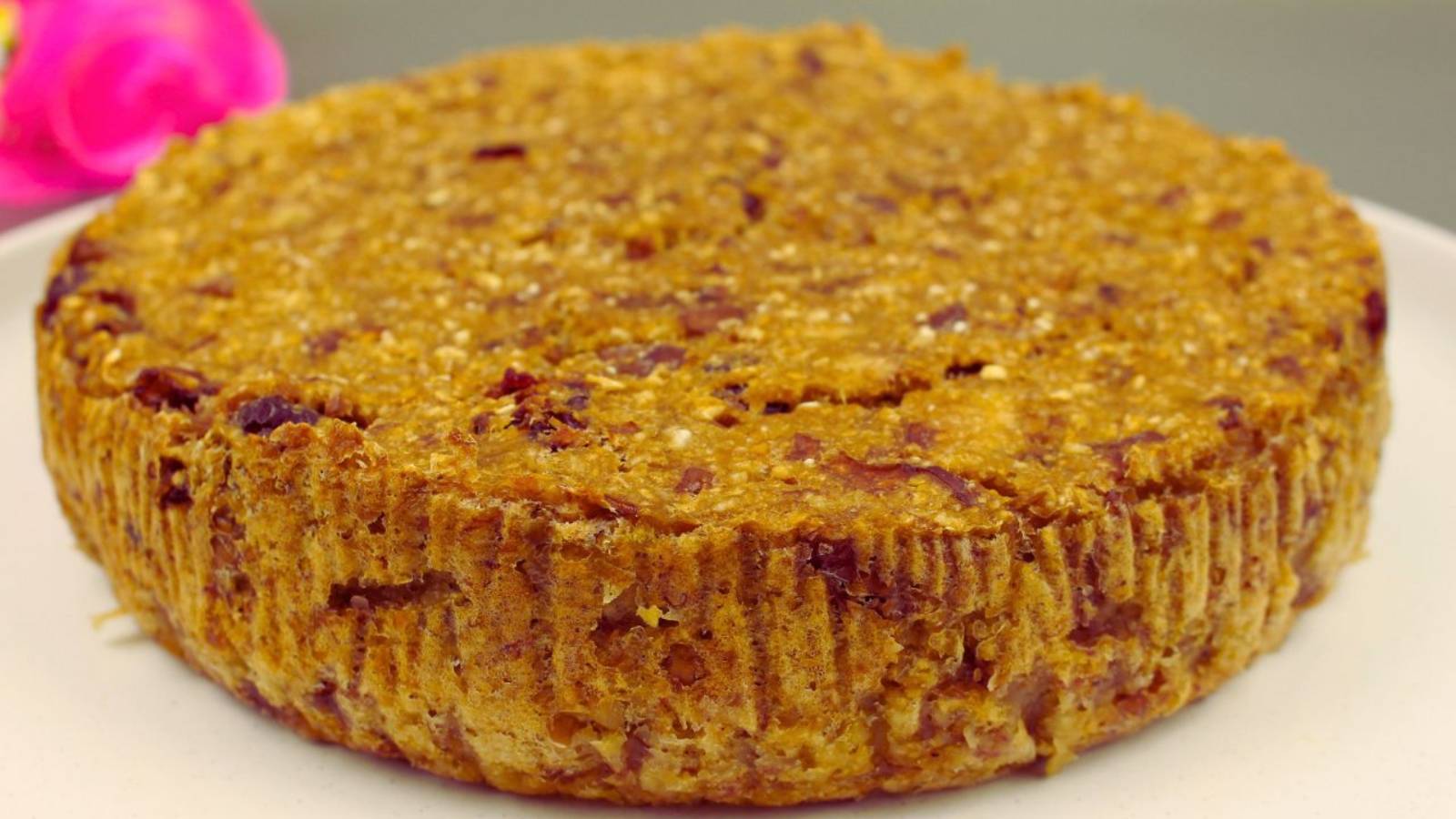 Простой овсяный пирог с фруктами и ягодами. Без сахара! Без муки! смотреть онлайн