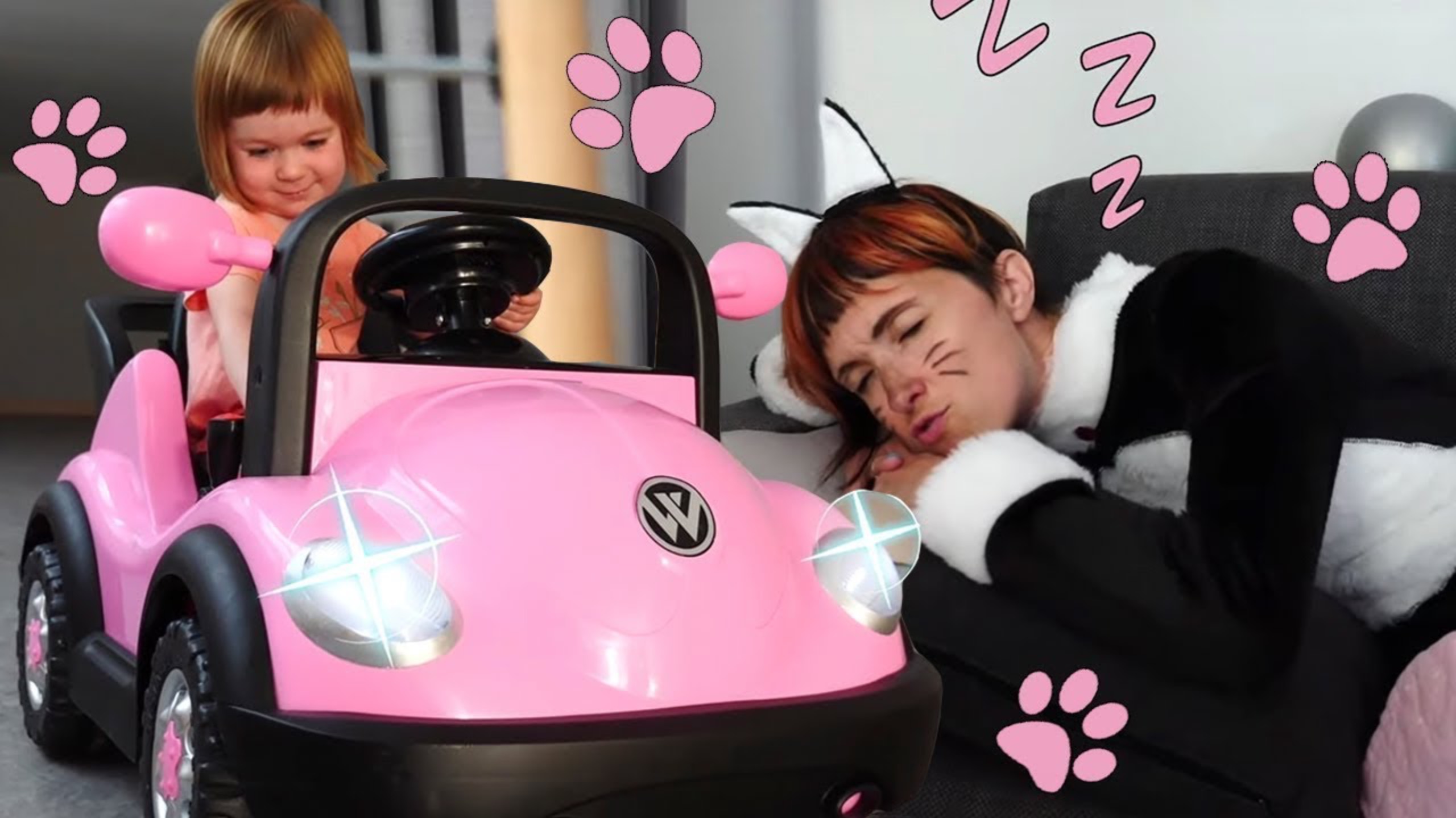 Привет, Бьянка - Песенка про кошку. Маша Капуки и Бьянка играют вместе смотреть онлайн