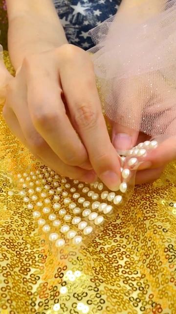 Блеск и мода ✨ Кукла Sonya Rose преображается: блестки, стразы и стиль! Модный выход Сони Роуз смотреть онлайн