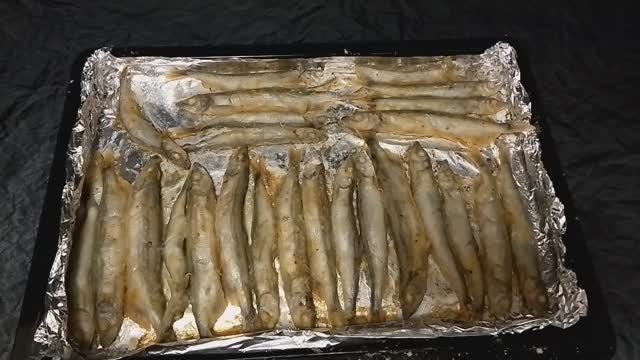 Мойва запеченная в духовке смотреть онлайн