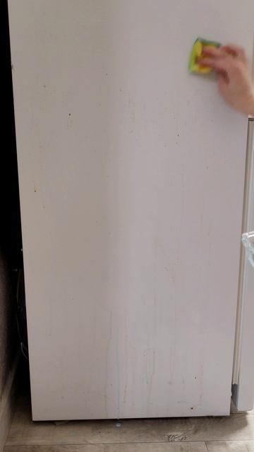 Липкий жир на кухне? Сделай так и будет блестеть от чистоты! #кухня #жир #чистка смотреть онлайн