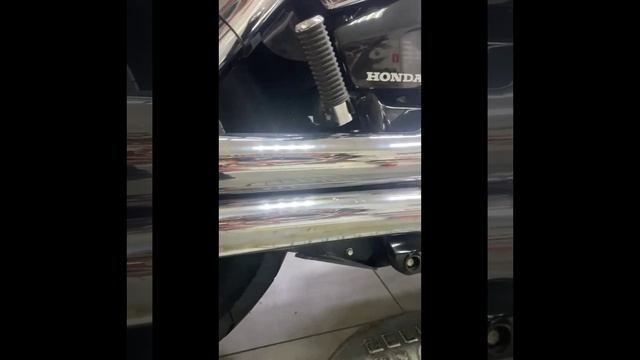 HONDA VTX1300C 2005г. Черный смотреть онлайн