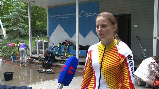 Межрегиональные соревнования по летним горным лыжам стартовали на спортивной базе «Слуда» смотреть онлайн
