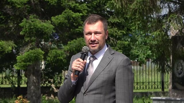 Каменцы проводили в последний путь защитников Родины смотреть онлайн