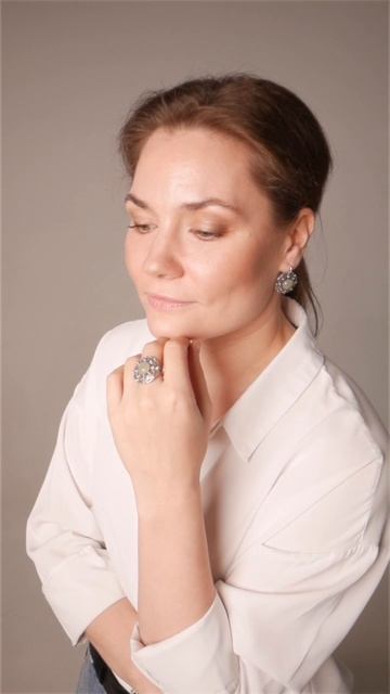 Выбери свои идеальные украшения от Серебряной птицы 🕊️ смотреть онлайн