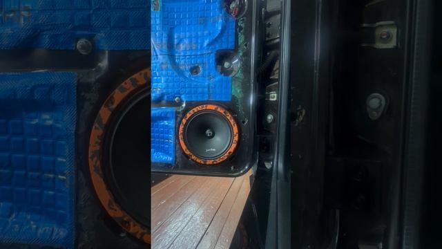 DL Audio Barracuda 165 Se смотреть онлайн