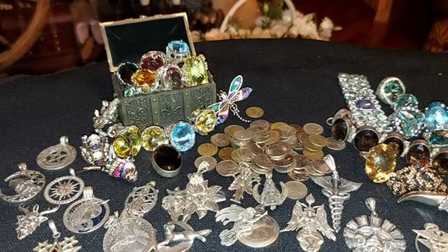 ФИЛИППОВКА...ПОСЛАННИЦА БОГОВ...ДЛЯ ВСЕХ. ИНГА ХОСРОЕВА. смотреть онлайн