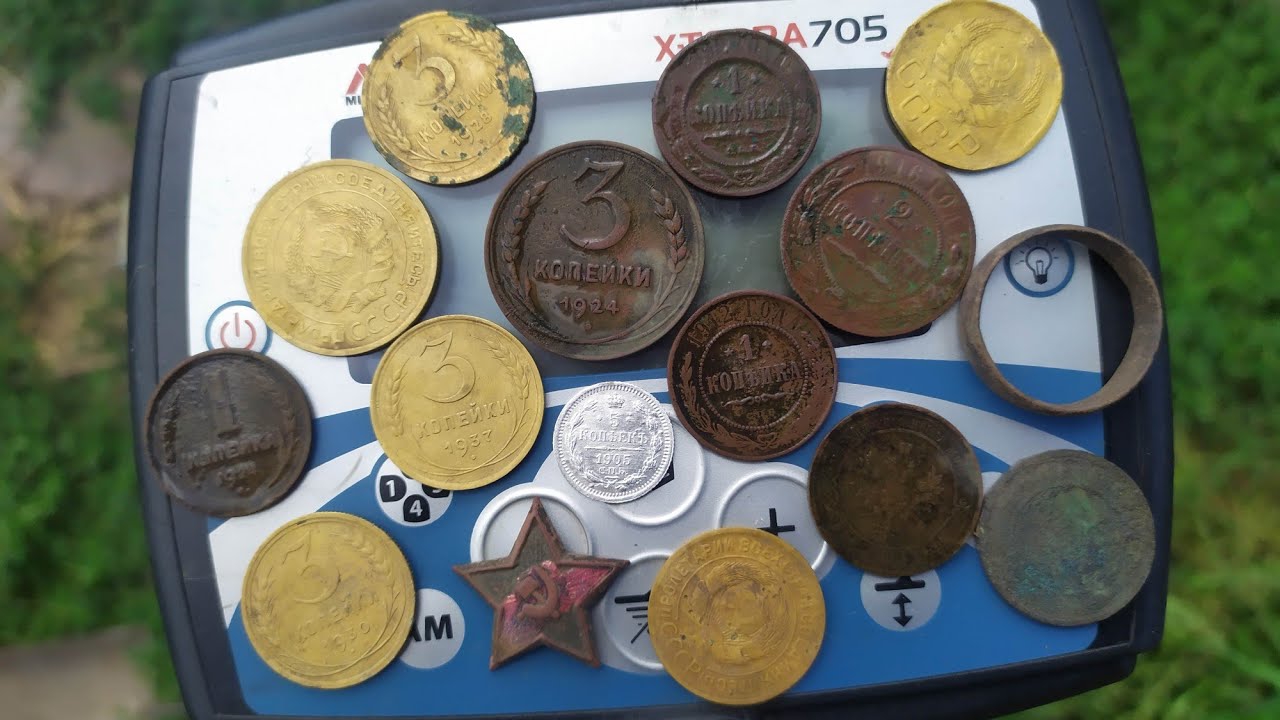 Что мы откопали на распаханом урочище!!! Находки с Minelab X-Terra 705!!! Не остались и без серебра смотреть онлайн