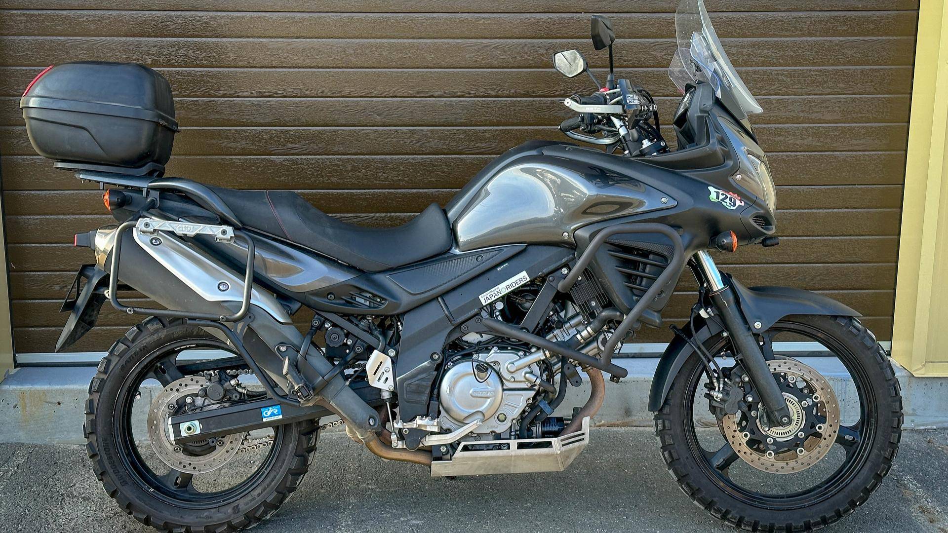 Suzuki DL650 V-STROM - VP56A-100173 смотреть онлайн