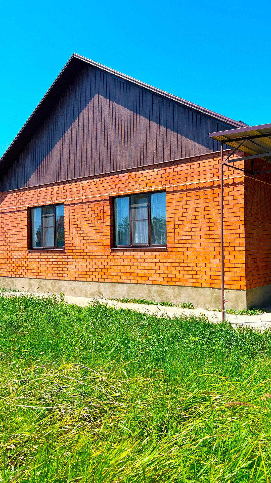 Новый дом формата "заходи и живи" с современной планировкой в 88 км от моря смотреть онлайн