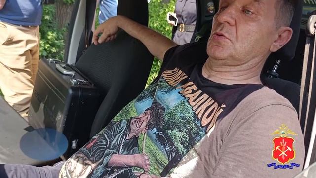 В Кузбассе полицейские по горячим следам задержали цыганку за кражу золотых украшений смотреть онлайн