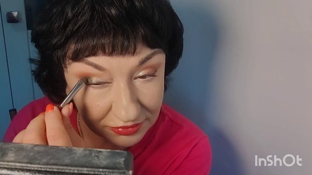 Преображение после 55 лет. Макияж золотисто розово зелёный с тенями nuage💄❤ смотреть онлайн