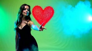 Suno - Опять проснулась не в Париже