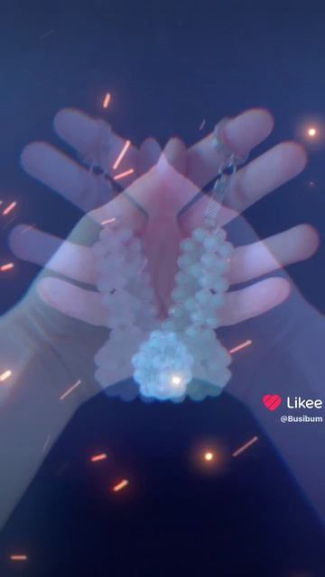 Брелки обвесы ручной работы из бусин. #сумкаизбусин #handmade #Busibum #брелки смотреть онлайн