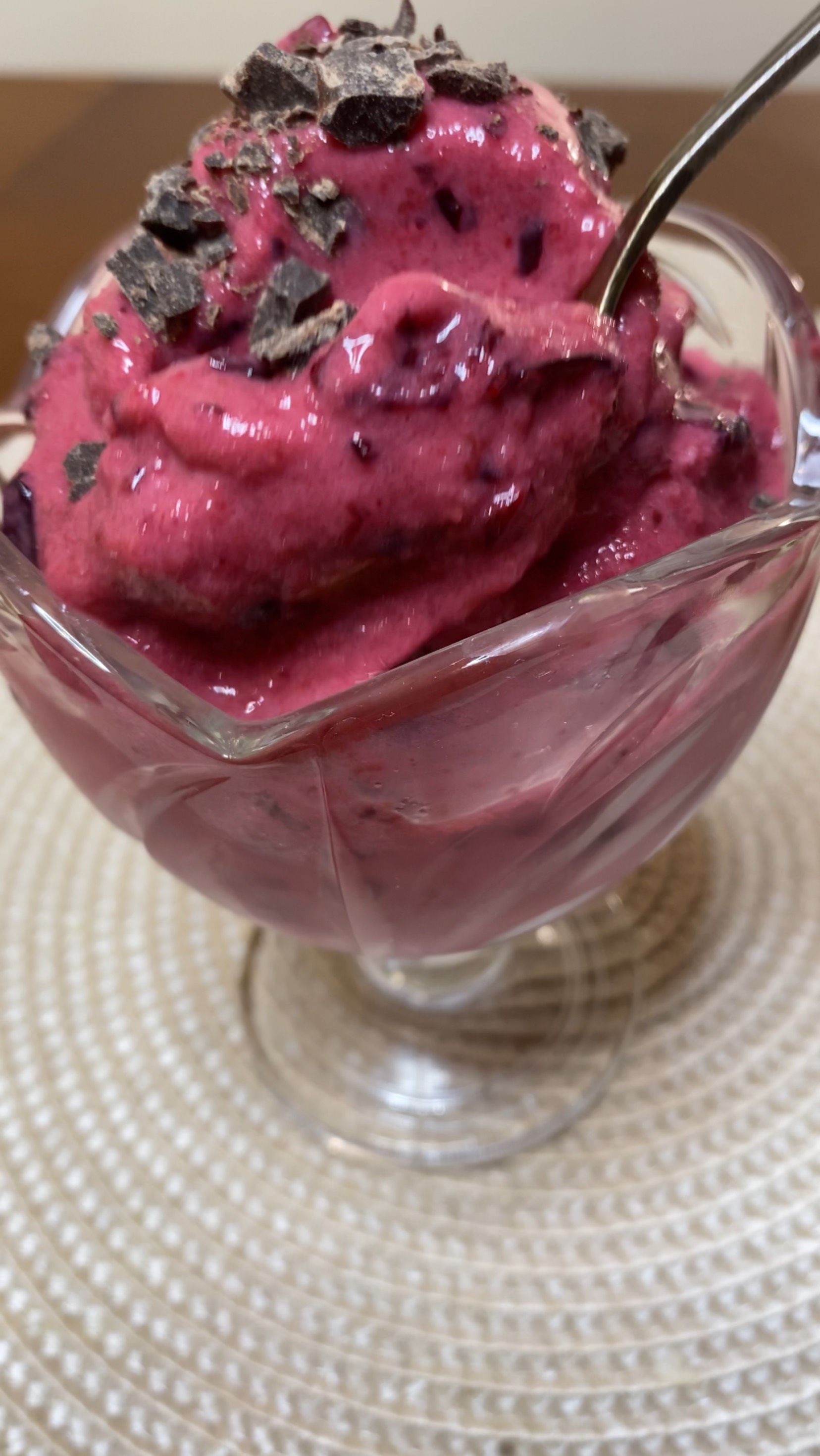 🍒 Мороженое, от которого вес не растёт!
И даже наоборот — помогает худеть 😋