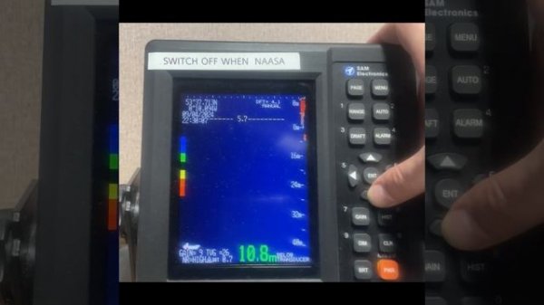 Echo Sounder SAM Electronics.Alarm test\#BridgeEquipment #моряки #navigation #EchoSounder #навигация
