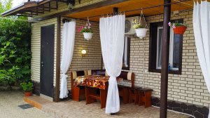 Сдаю свои классные домики и номера в Алуште в 5 мин. от моря +79780651320 Юрий