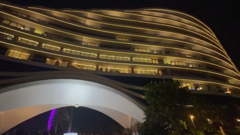 Jumeirah Marsa Al Arab, 5 звездочный люкс отель в Дубае.