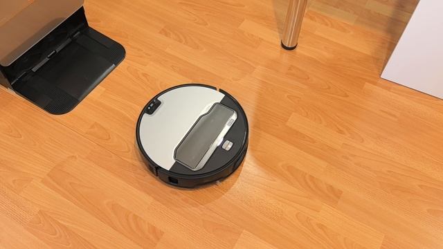 Roborock Saros Z70 возврат на базу