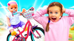 Мама СМОТРЕЛА В ТЕЛЕФОН... и Пупс Лина ИСЧЕЗЛА на площадке!  Ищем пупса с Майей