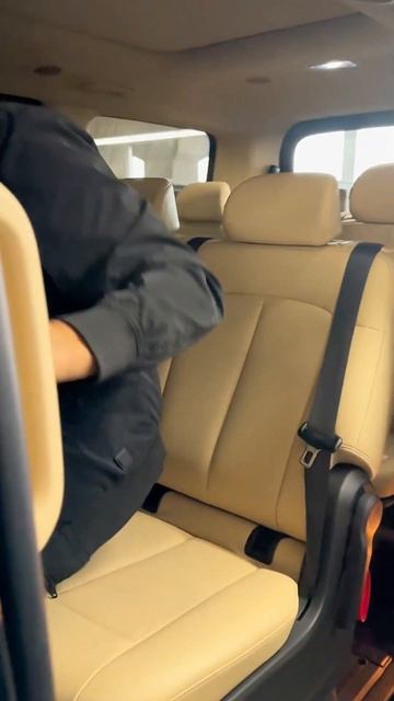 Hyundai STARIA 12 мест Получить бесплатный расчет Вотсапп +821065304994 #автоизкореи смотреть онлайн