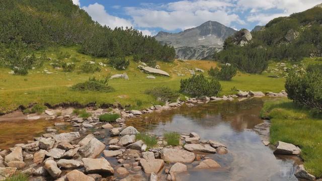 Высокие+горы+-+звуки+природы.+Природа.+Реки,+Озёра,+Луга,+Горизонты.+Живая+Природа-00.19.11.448-00.2 смотреть онлайн